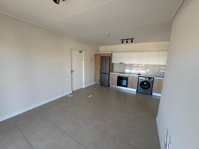 To Let 1 Bedroom Property for Rent in Richwood Western Cape